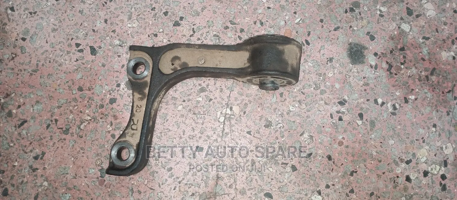 Toyota Prodo 95 Gear Creage