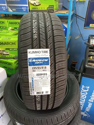 235/55r18 Kumho Tire