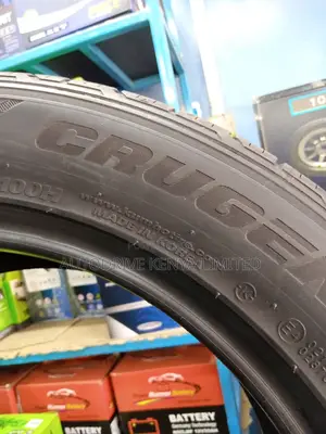 235/55r18 Kumho Tire