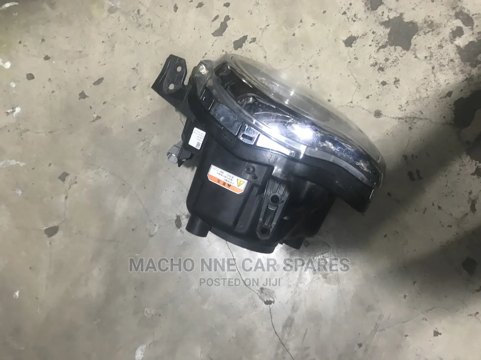 Toyota Passo Hustler Xenon Headlight