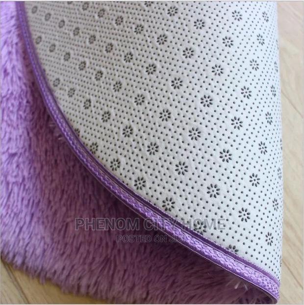 Quality Fluffy Plain Carpet - thumbnail 2