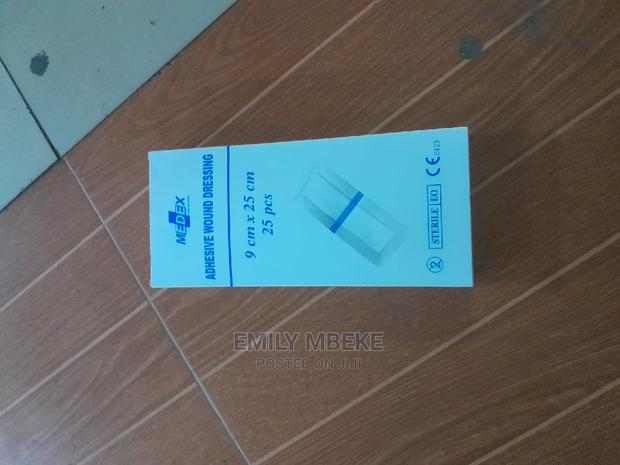 Adhesive Wound Dressing 9cm × 25cm - thumbnail 2