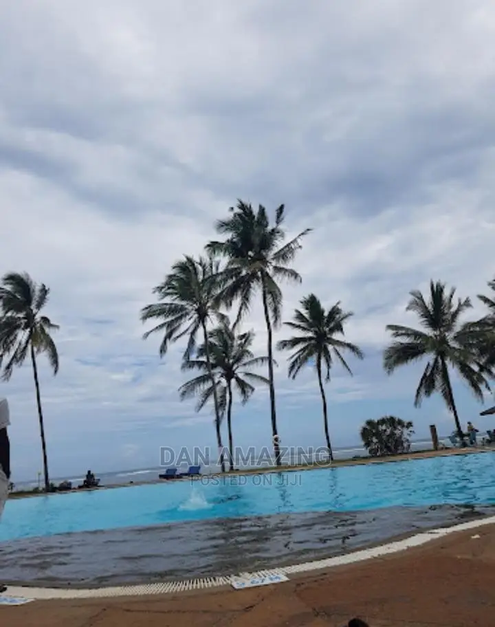 3 Star Hotel for Sale in Msa