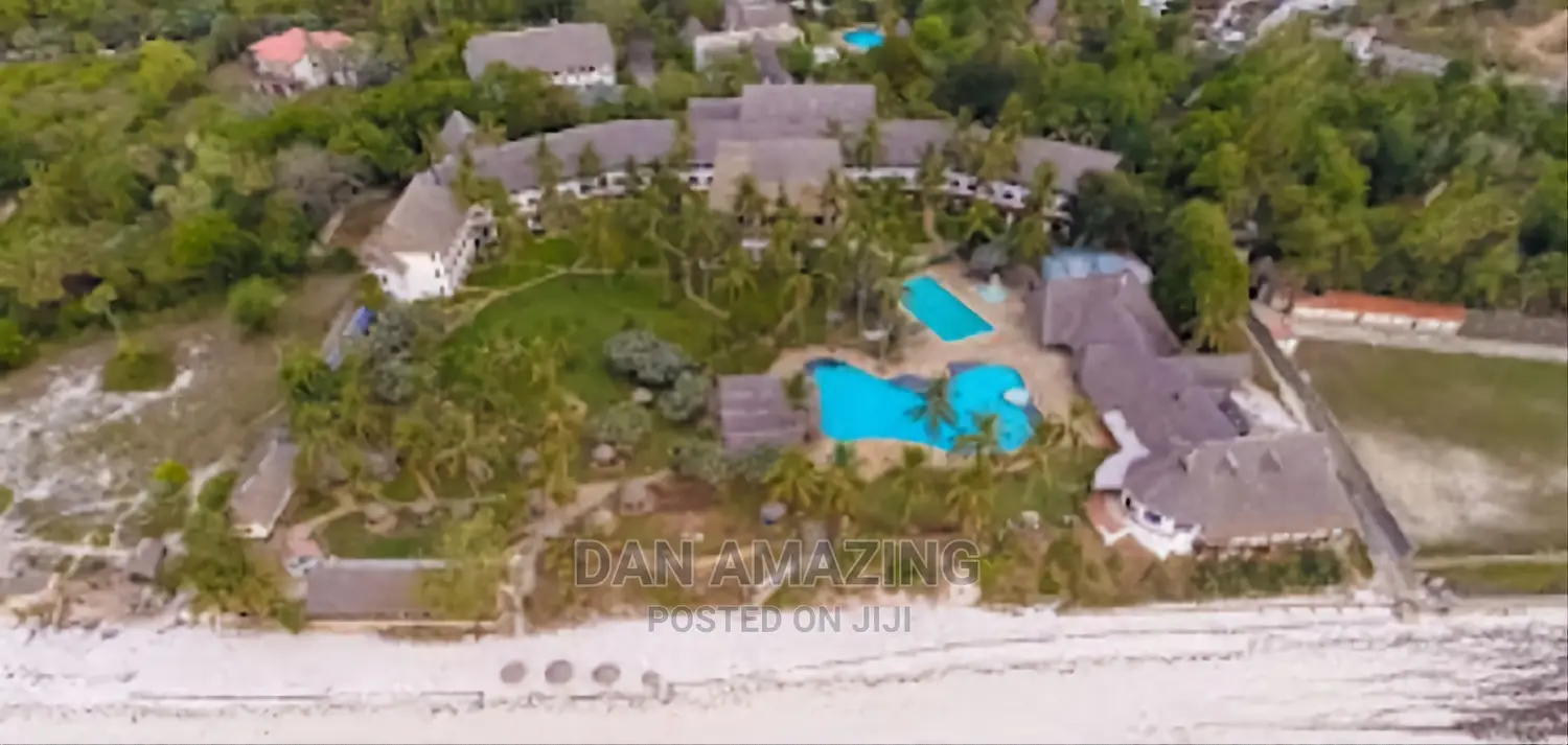 3 Star Hotel for Sale in Msa