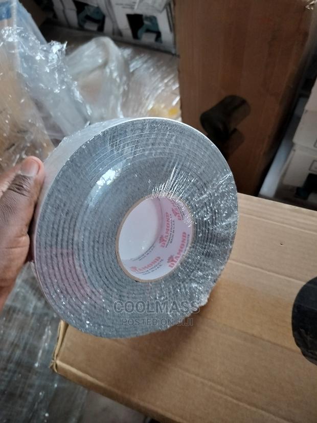 Foam Tape in Stock - thumbnail 2