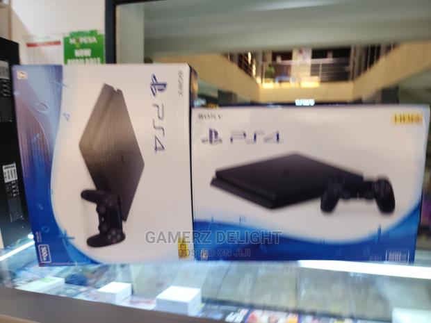 Playstation 4 Slim - main view