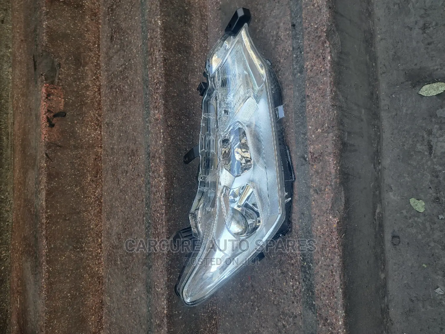 Fielder Axio 2015 to 2018 Headlight