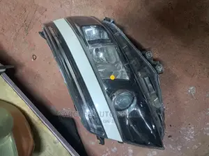 Voxy 2015 to 2018 Headlights