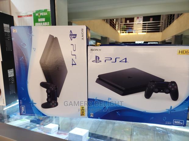 Playstation 4 Slim - thumbnail 2