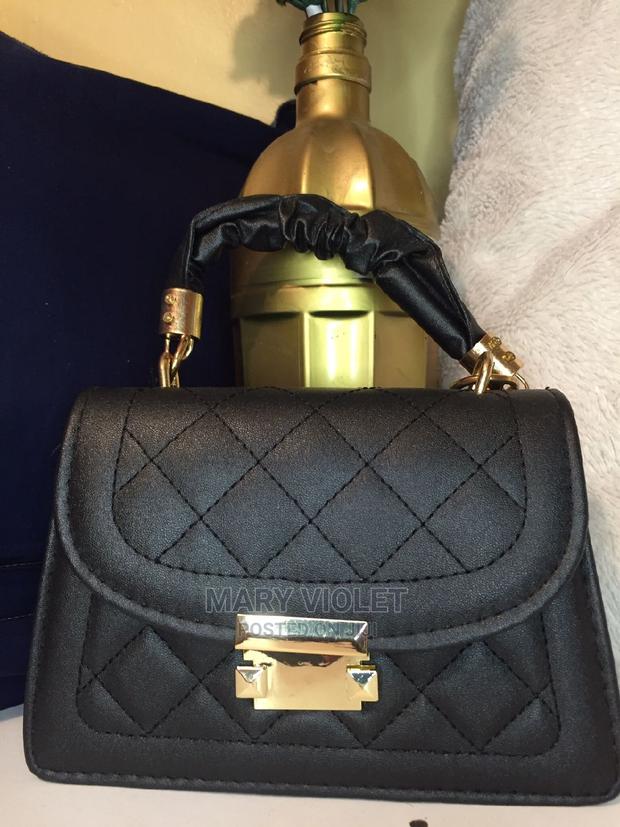 Classy Handbags - thumbnail 3