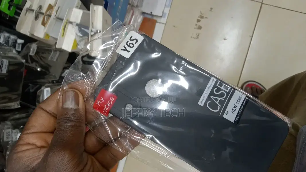 Huawei Y6 2019 Soft Silicone Phone Case