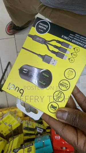 Car Charger With 3-in-1 Charging Cable