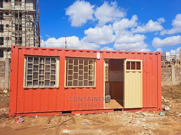 20ft Shipping Container Into a Bedsitter - main view