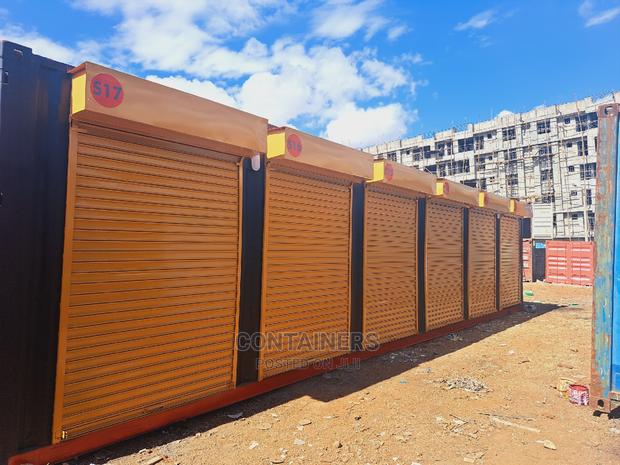 40ft Container Modified Into 6 Shops - thumbnail 2