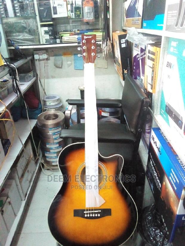 Box/ Acoustic Guitar Ibanez- Brown Sunny Color