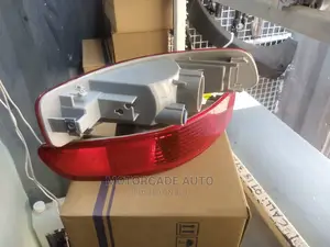 Mitsubishi Outlander Reflectors