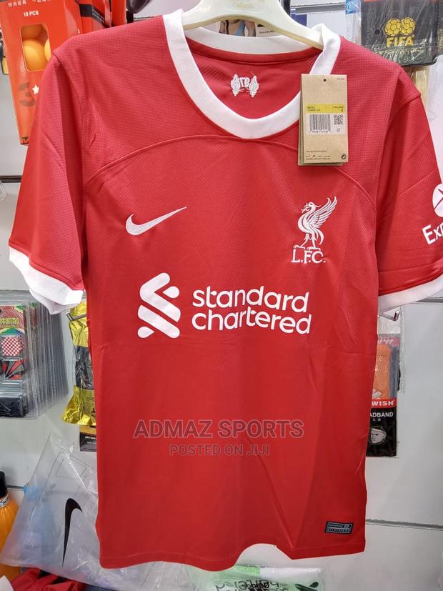 Liverpool Home New Season Kit - thumbnail 2