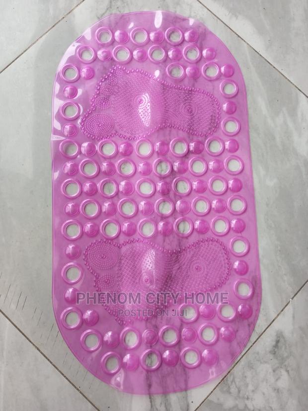 Anti -Slip Bathroom Mats - thumbnail 2