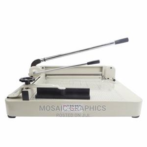 Heavy Duty Paper Cutter A3 - thumbnail 2