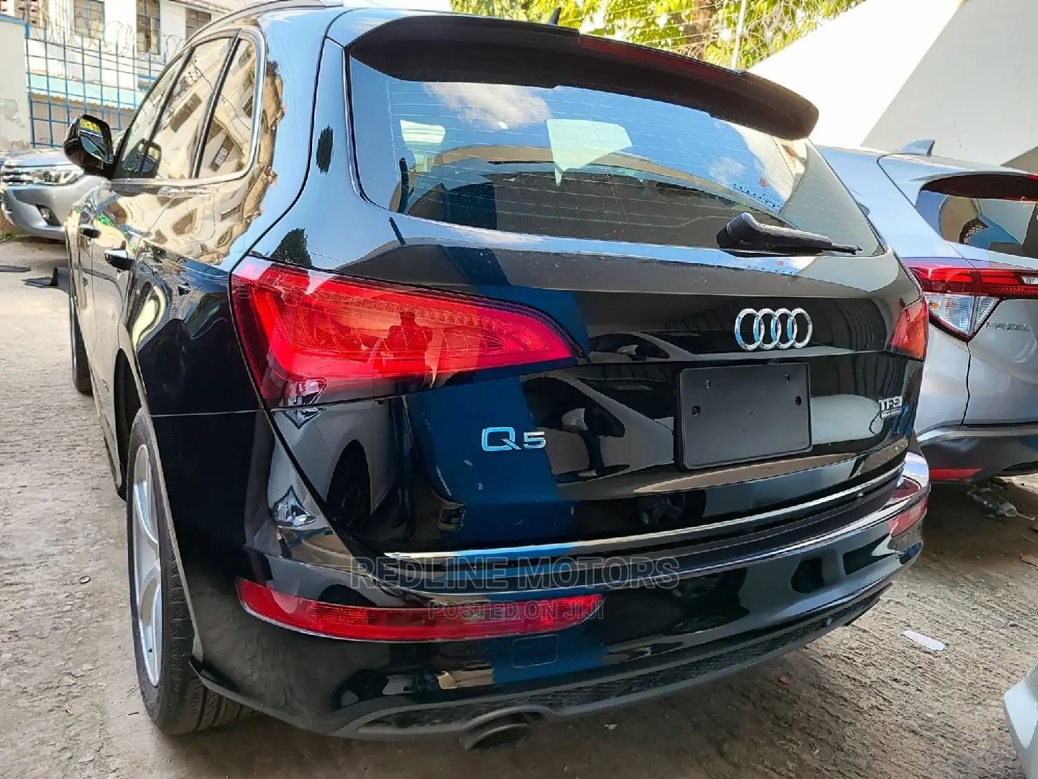 Audi Q5 2016 Matt Black