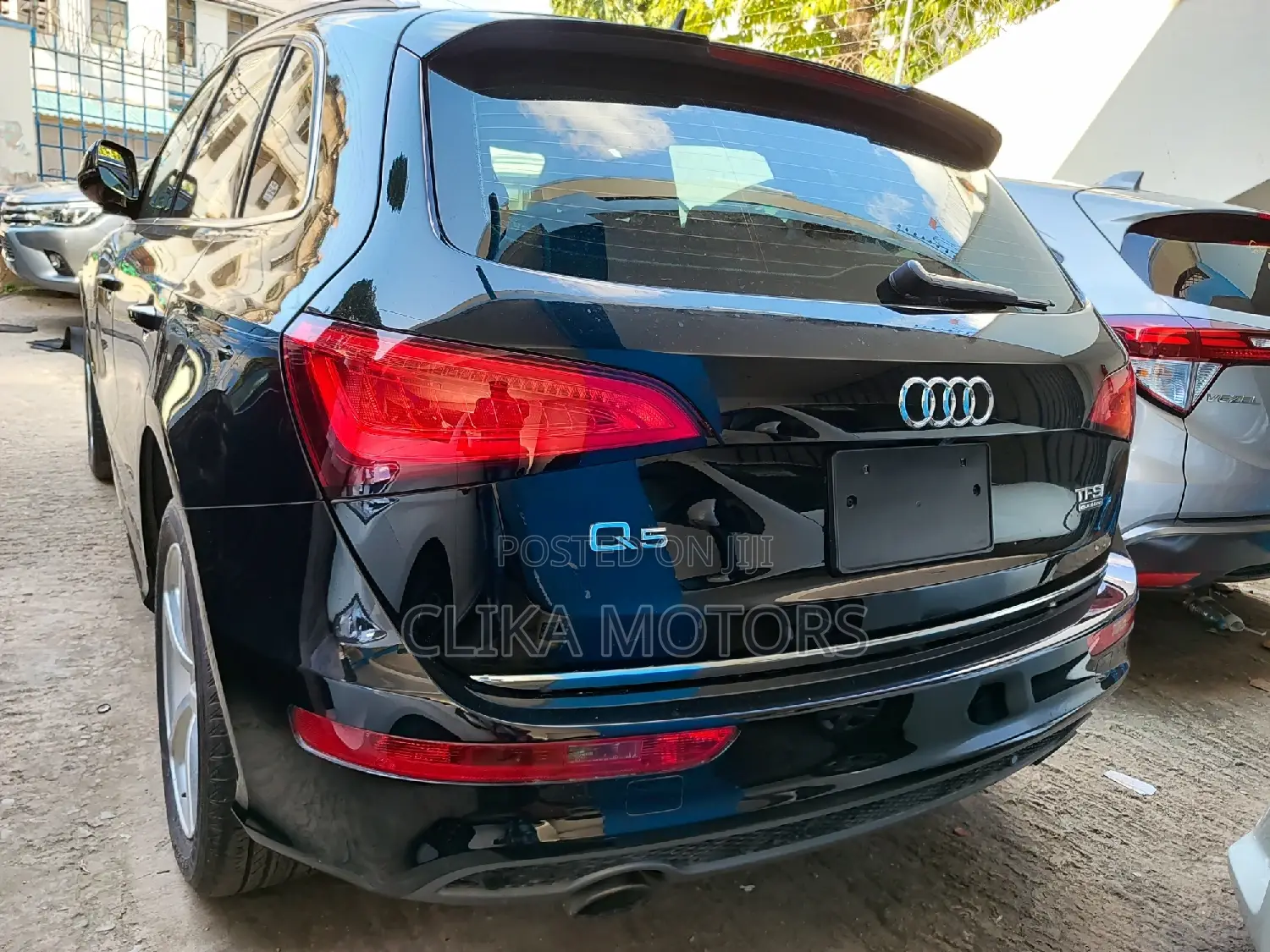 Audi Q5 2016 Matt Black