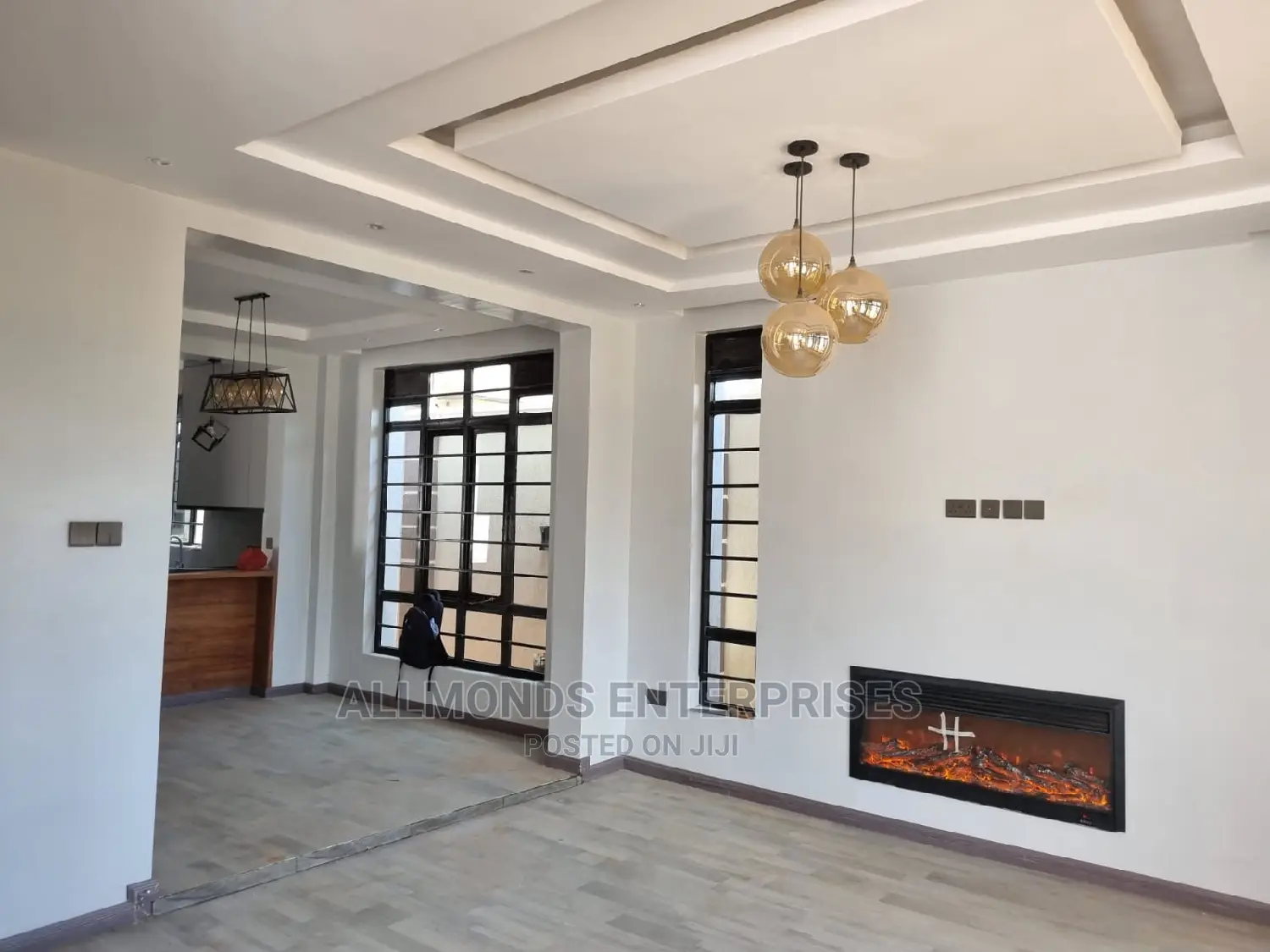 5bdrm Maisonette in Membley Estate for sale