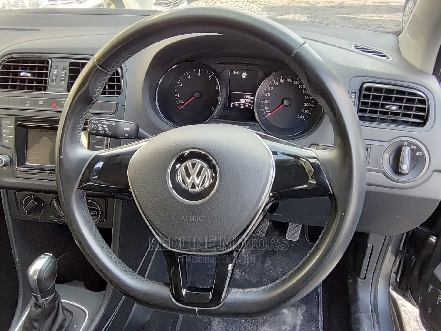 Volkswagen Polo 2016 Gray