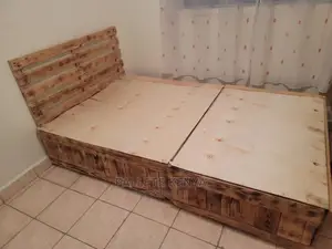 Pallet Bed- 4*6 Detachable (*#7)