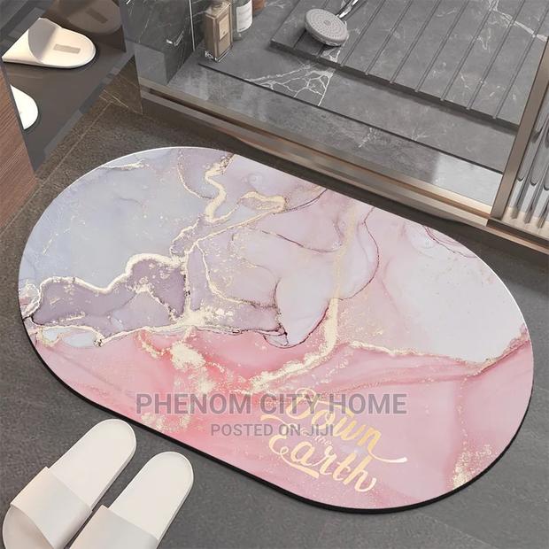 Oval Mats With Rubber Bottom