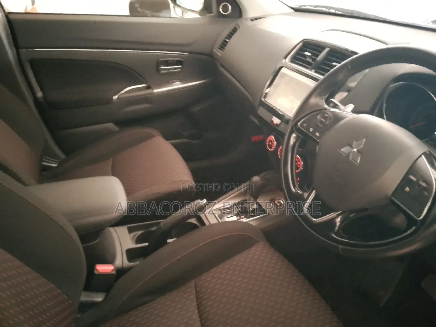 Mitsubishi RVR 2018 Silver