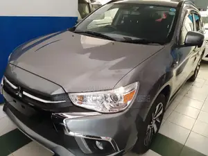 Mitsubishi RVR 2018 Silver