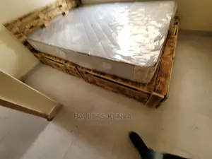 Pallet Bed- 5*6 Detachable Bed With Drawers- (SSG,)