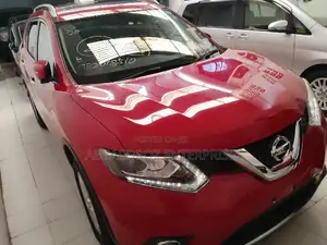 Nissan X-Trail 2017 Red