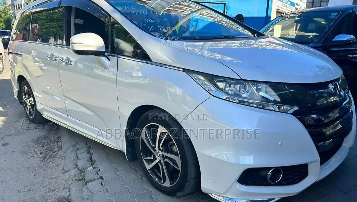 Honda Odyssey 2016 White