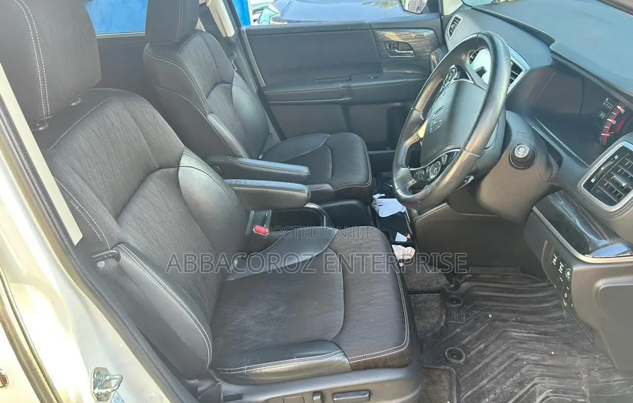 Honda Odyssey 2016 White