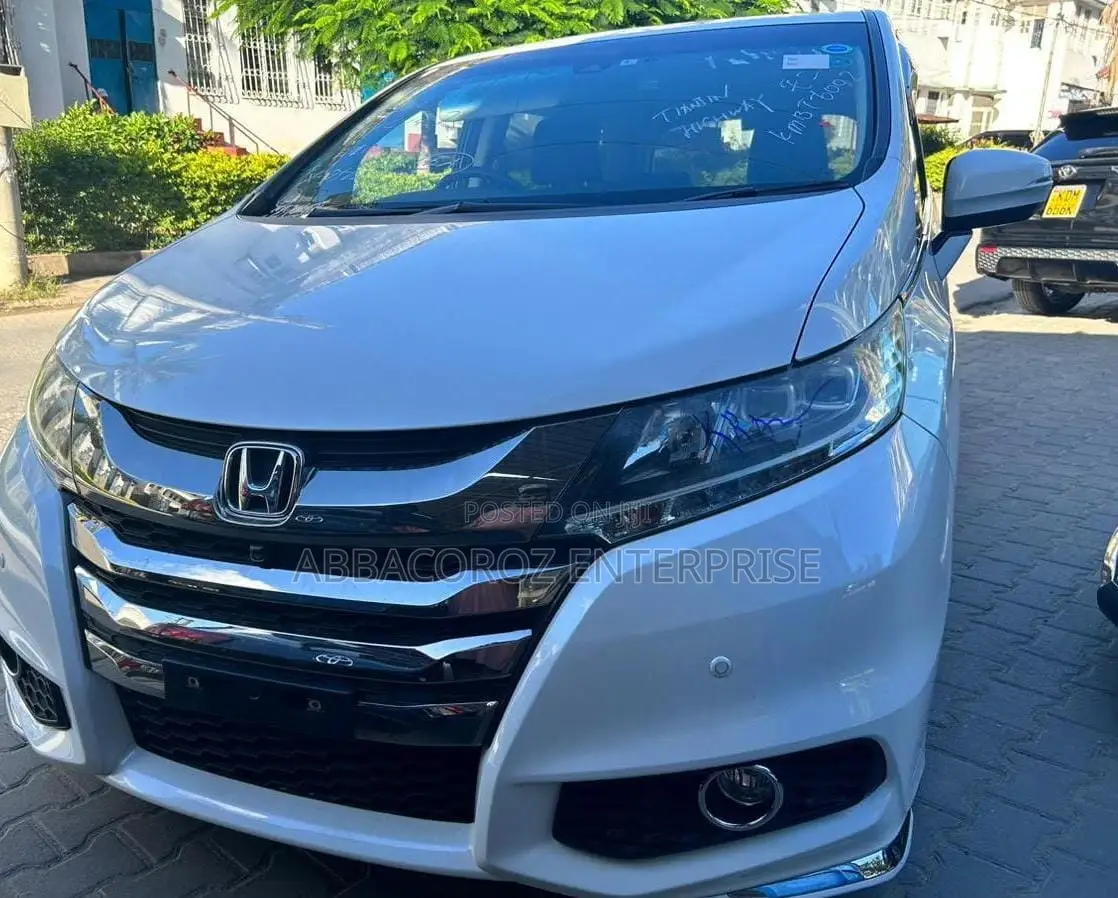 Honda Odyssey 2016 White