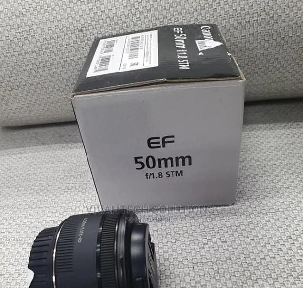CANON RF 50mm F1.8 STM Lens - main view