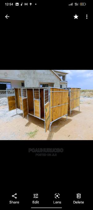 3 Dog Kennels - main view