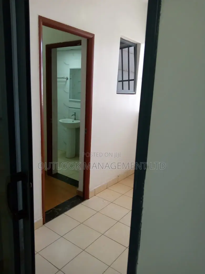 3bdrm Apartment in Kilimani for rent