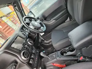 Jeep Wrangler Sport 4x4 2017 Gray