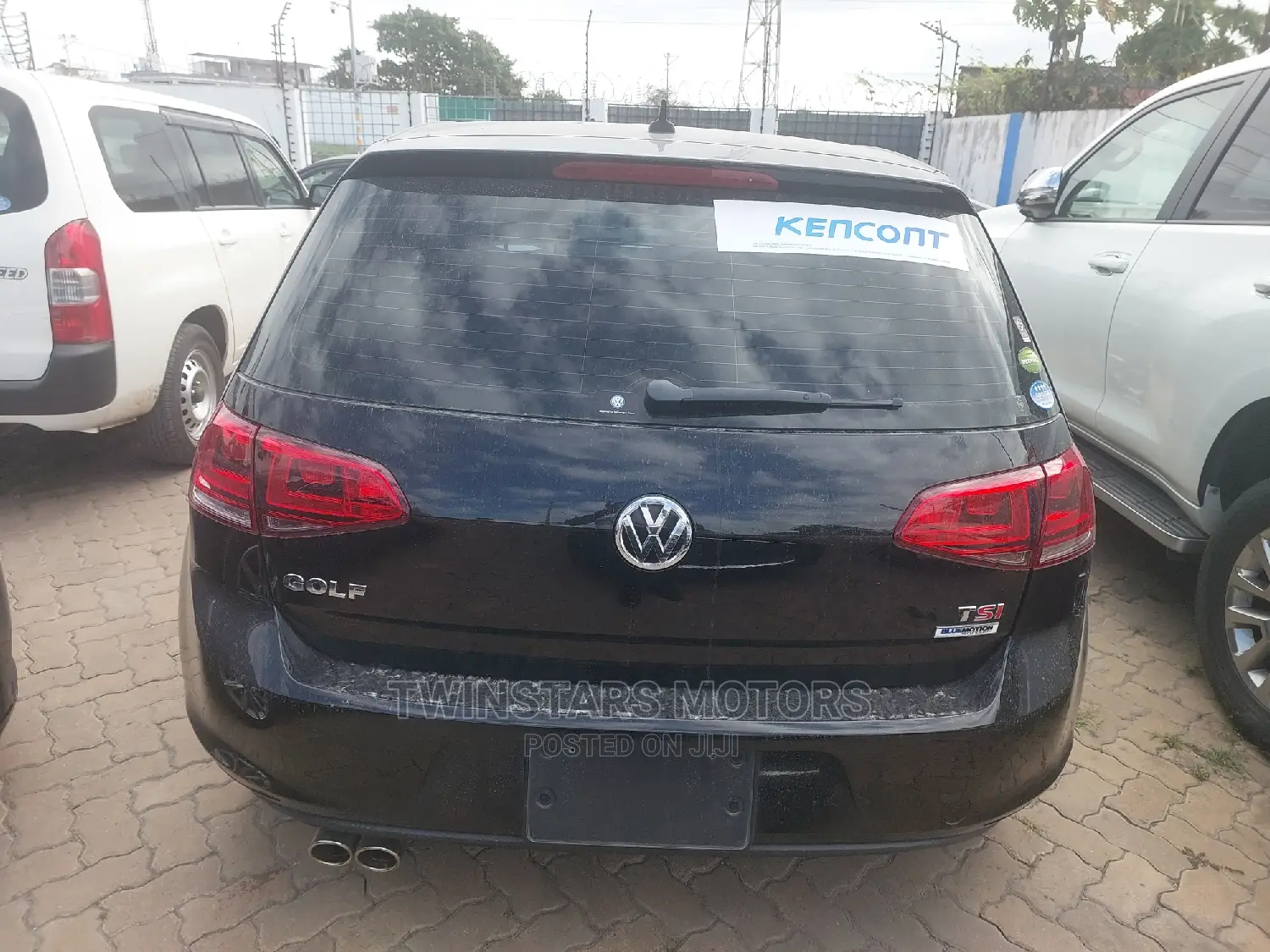 Volkswagen Golf TSI SE 4-Door FWD 2017 Black