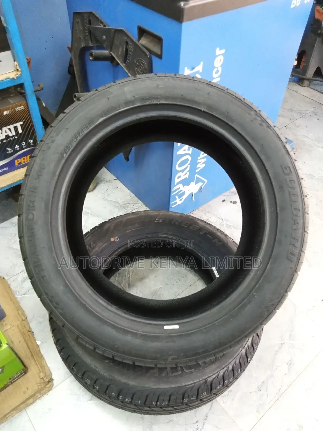 245/45r17 Goddard Tyre