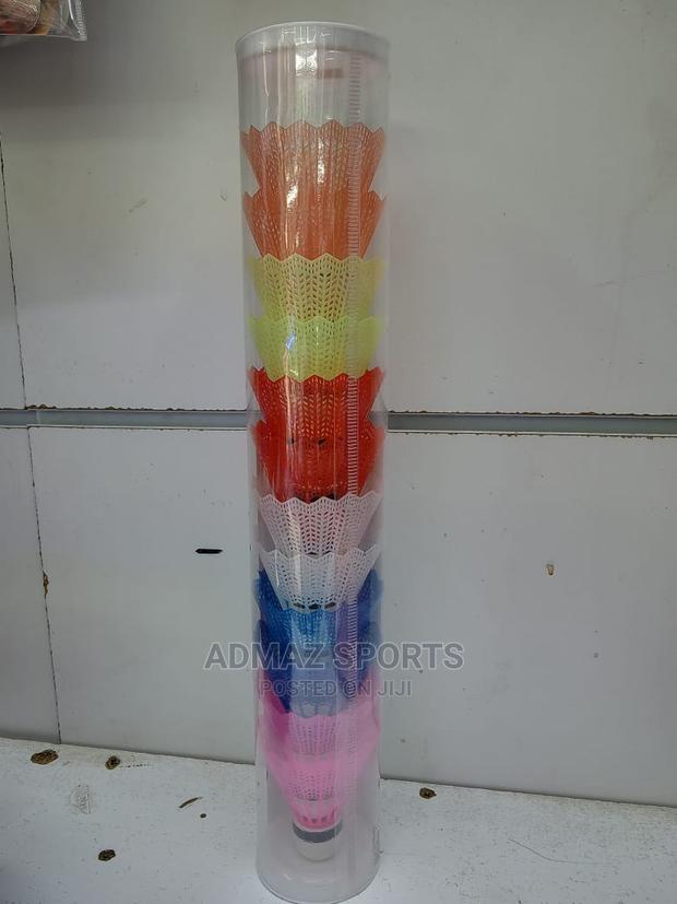 Badminton Shuttlecock - thumbnail 3