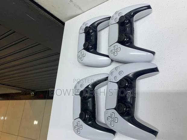 Ps5 Controllers (Pre Owned ) - main view