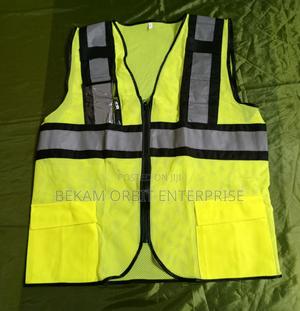 Breathable Perforated Luminous Green Safety Vest