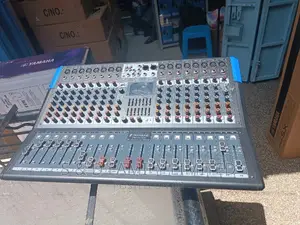 Soundcraft 16 Channels Powered Mixer PMY-USB