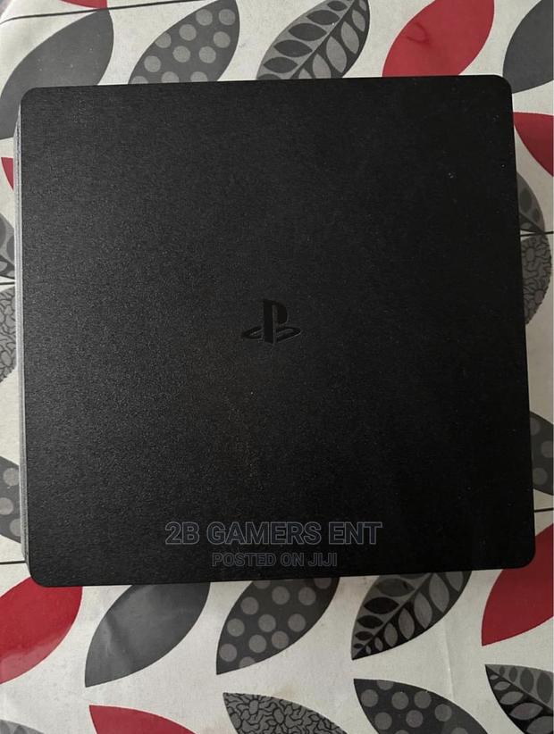Slim Clean Ps4, Used Rarely - thumbnail 4