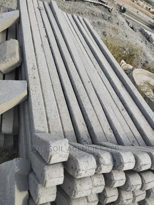 Concrete Post / Fencing Post - thumbnail 2