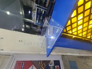 Clear Curved Vase and Suggestion Box Making
