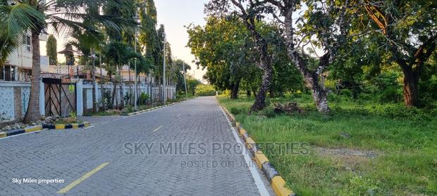 Serena,1/8 Plots on Sale - thumbnail 2